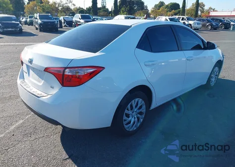 2018 Toyota Corolla Le из США, поврежденный, VIN 5YFBURHEXJP846371